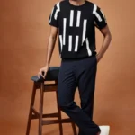 BLACK LINEAR JACQUARD TEE